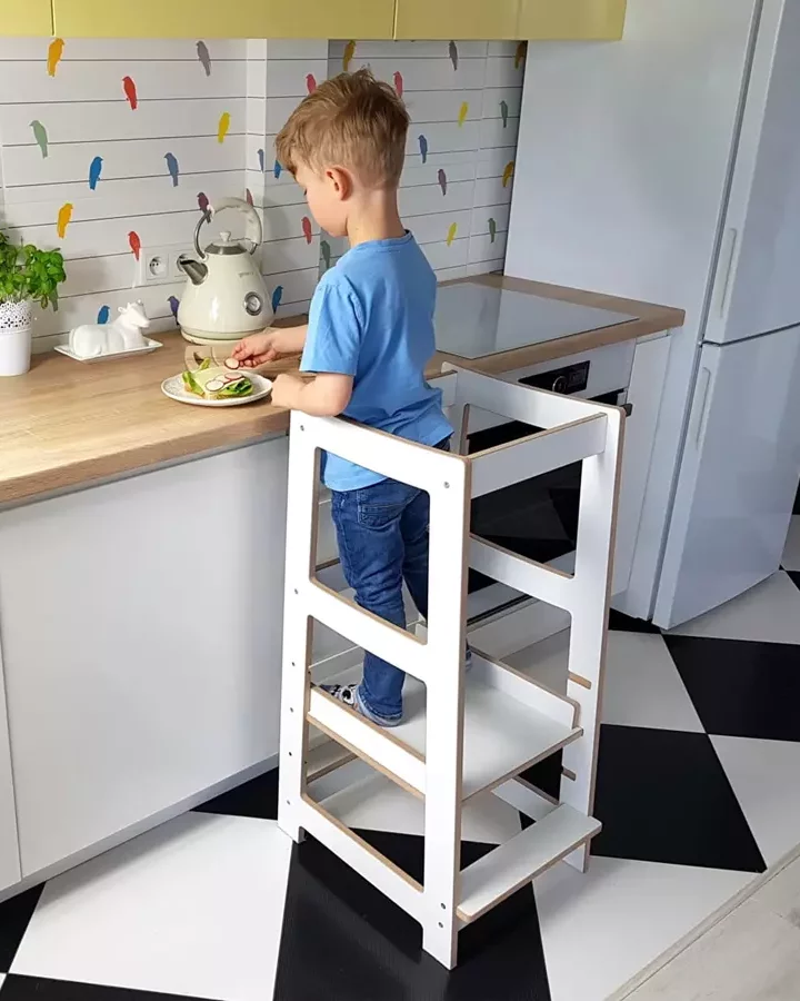 Kitchen Helper – pomocnik kuchenny dla dzieci jako trafiony prezent